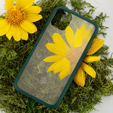 Load image into Gallery viewer, Clear Eco-Friendly iPhone 11 Pro Max Case with Green Ridge

